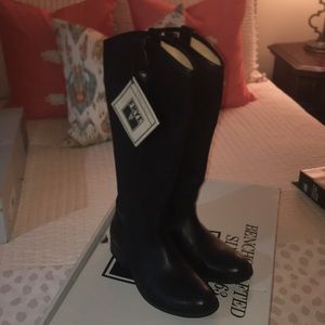 Frye Melissa Button Boots NWT Size 7